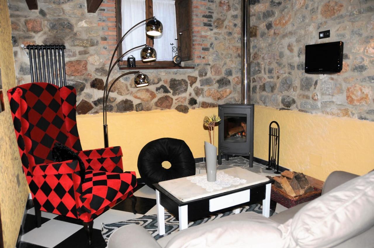 Casas Rurales Entre Babia Y La Luna Villafeliz Kültér fotó