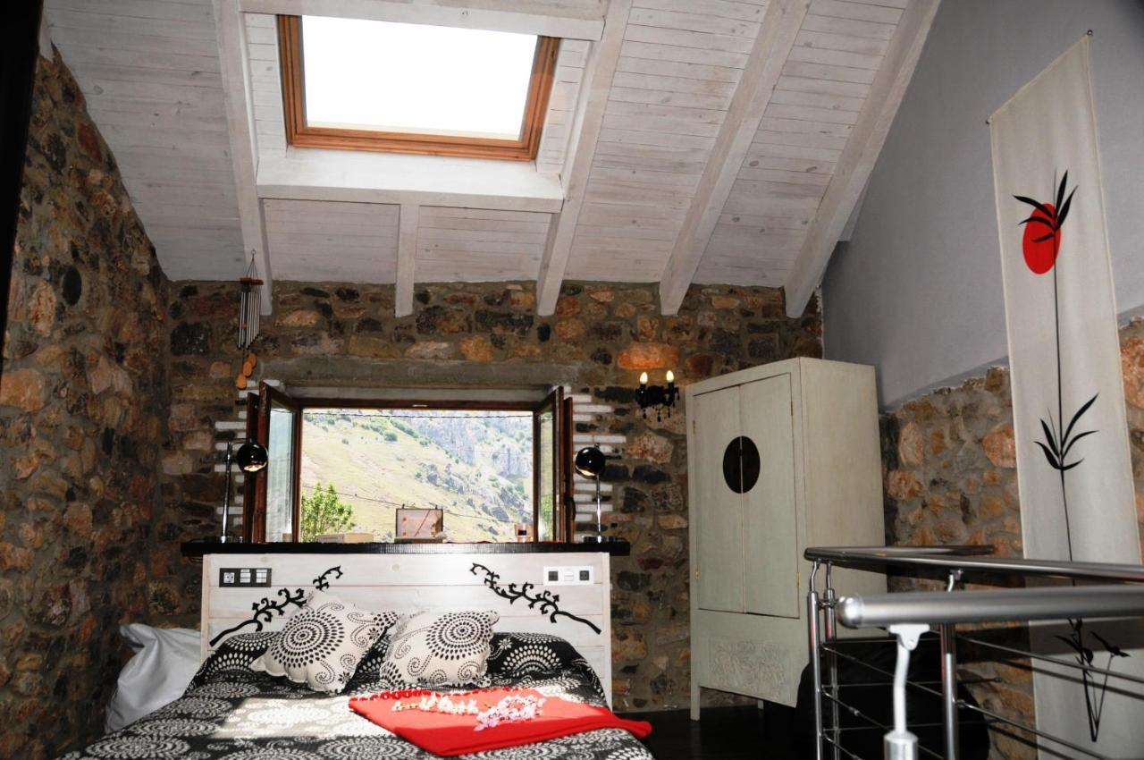 Casas Rurales Entre Babia Y La Luna Villafeliz Kültér fotó