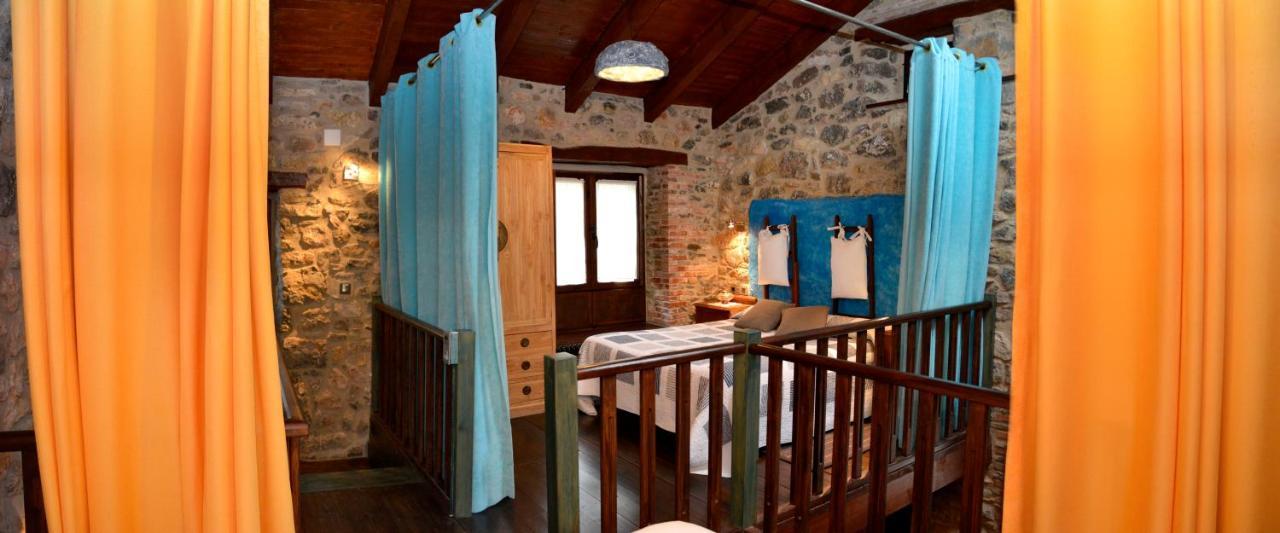 Casas Rurales Entre Babia Y La Luna Villafeliz Kültér fotó